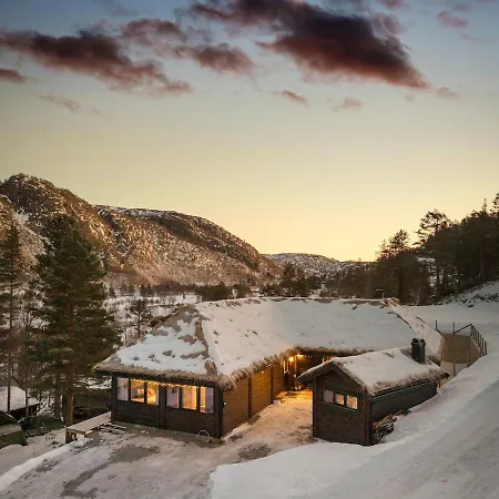 Large Modern From 2023 For Rent Chalet *