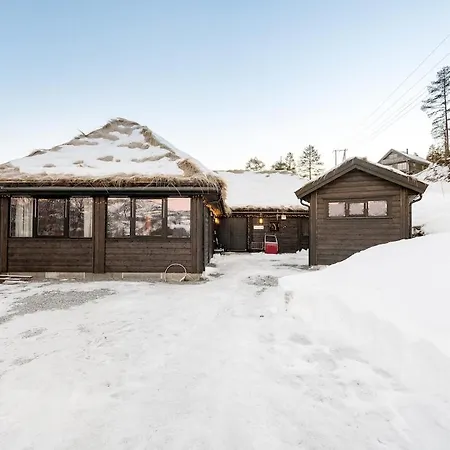 Large Modern From 2023 For Rent Chalet